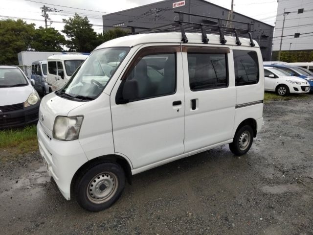 3763 Daihatsu Hijet van S321V 2015 г. (LUM Fukuoka Nyusatsu)